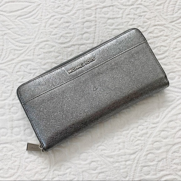 Michael Kors Pocket Zip-Around Continental Wallet, Light Pewter